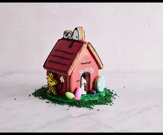Delight kids of all ages this Easter. Our exclusive Snoopy Dog House 🏠 is decorated by hand. The gingerbread is covered in royal icing and features an edible version of the beloved pooch. PEANUTS™ Easter Collection at Williams Sonoma: https://bit.ly/36JmuBZ | Williams Sonoma