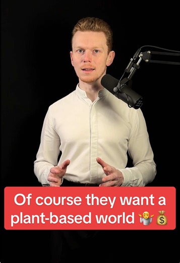 🌍🥩 EAT-Lancet says 14g of red meat a day… one single bite. Meanwhile the biggest ultra processed food companies 👀the ones selling cheap grains & seed-oil products, are the loudest supporters. Of course they want a plant-based world… The real crisis isn’t “too much meat.” It’s widespread deficiencies in A, D, B12, iron & zinc… nutrients only animal foods deliver. ⚠️ EAT-Lancet won’t fix global nutrition… it might make it worse. Choose real, nutrient-dense, ancestral foods, not fear diets. 🐄🔥