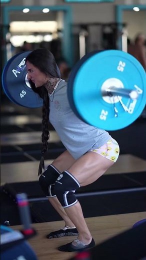 👏 Do 👏 Your 👏 Squats 👏 | Bakhar Nabieva