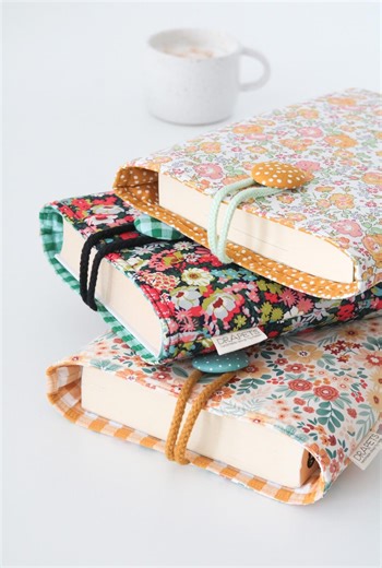 Floral Book Sleeve Padded Book Cover Book Bag Custom Book Sleeve Kindle Sleeve Gift for Book Lovers Reading Gift - Etsy