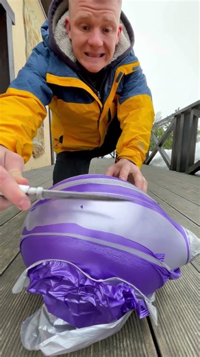 ASMR Ice Balloon Crush: Colorful Paint-Filled Frozen Balloon Smash