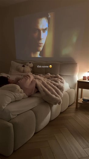 Martyna Szałacka on Instagram: "Vampire Diaries season"