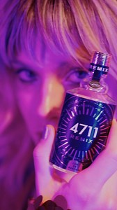 Tauche ein in die aufregende Welt von 4711 Remix Electric Night! ✨ Unser verführerisches Eau de Parfum mit dem einzigartigen Lipstick-Akkord ist der perfekte Begleiter für jede Nacht!  Habt ihr Bock, unseren Duft zu testen? Dann kommentiert mit  und lasst uns wissen, warum ihr den Electric Vibe dringend braucht!  #4711remix #electricnight #lipstickakkord | 4711 - Welcome to the House of 4711 | Facebook