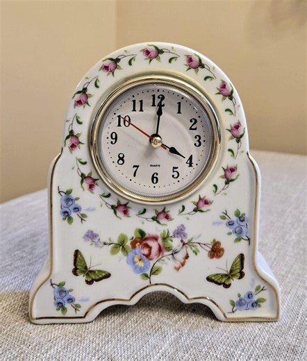 Vintage Floral Ceramic Mantel Clock. Works Perfect! - Etsy