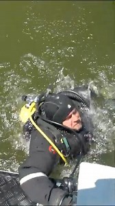 Diving down 95 ft to hook up a sunken boat | Heavy D