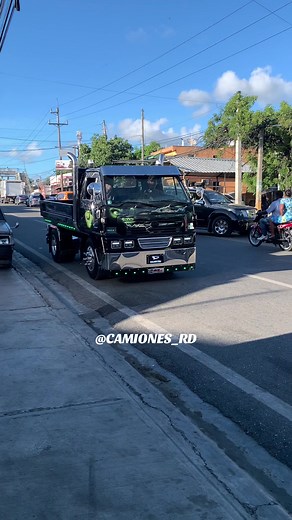 CAMIOMES RD: Exploring Daihatsu Trucks in the Dominican Republic