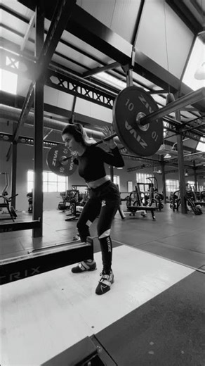 Tuto : squat tempo 3-2-1 #sports #motivation