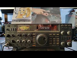 Icom IC-765, tra maghi del nastro isolante, e scienziati della saldatura.