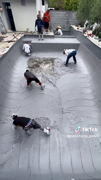 How Satisfying is this ?!? Pool plaster/pebble installation by California Pools in South Orange County. #satisfying #pro #work #life #pool #build #howto #howitsmade #interesting #unique #process #asmr #relax