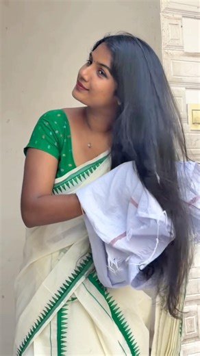 ഭദ്ര 🔥TEMBLE SET MUNDU WITH BLOUSE🌻DM ON WHATSAPP 8848717017