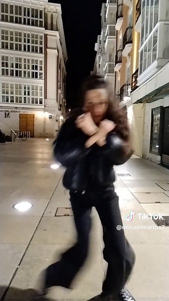 Miriam model on TikTok