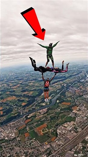 Top 5 Craziest Skydiving Moments Ever! 🤯