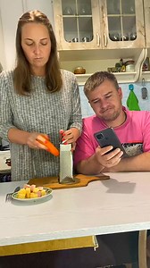 When cooking turns into a tech adventure 🍽️📱 Loving these cozy moments together! #FamilyTime #KitchenVibes | Tonya Cynthia