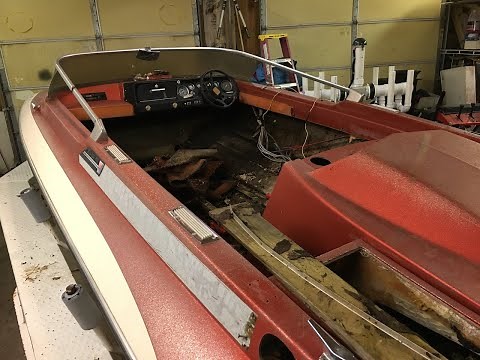 Glastron Carlson CV 16 v8 Restoration / Rebuild