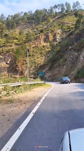 पहाड़ों के खूबसूरत नजारे ❣️#travel #roadtrip #mountains #nature