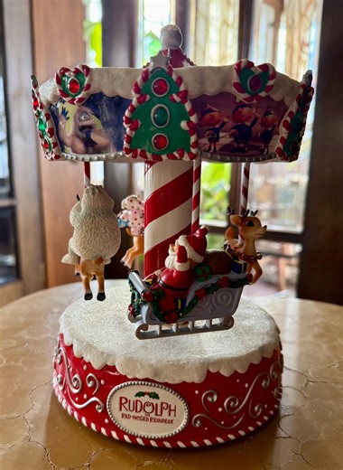 Rudolph’s Magical Musical Christmas Carousel, The Bradford Exchange