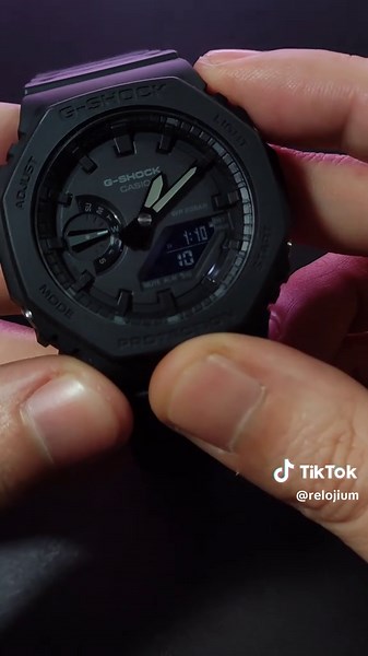 Casio G-Shock GA-2100: Estilo para Muñecas Delgadas