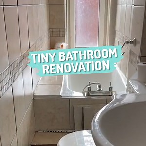 This tiny bathroom went through a huge transformation and it looks fantastic 🛁 | Ultimate