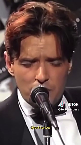 Falco - Rock Me Amadeus 🤟🏼🎸#80s #vintage #1980s #80smusic #fer80svibes #80shits #80srock #classic #viralvideo #rockclassic #falco #rockmeamadeus #fyp #fypシ゚viral #parati