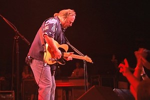 10 Best Versions Of The Song "Crossroads." (Cross Road Blues)