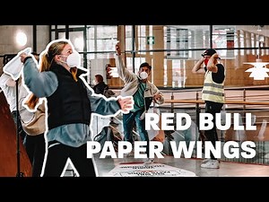 Red Bull Paper Wings – das weltweit größte Papierflieger-Turnier