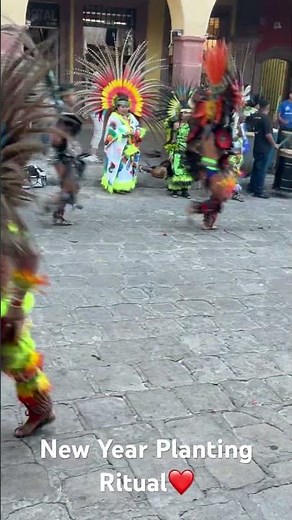The Spectacular Culture of the Otomi of San Miguel de Allende #mexico