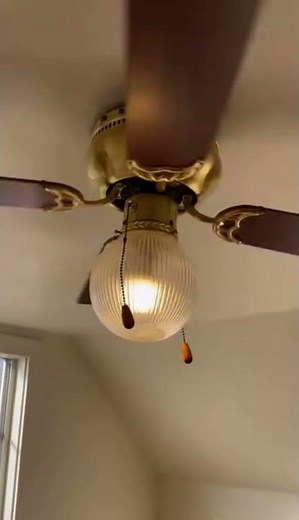 52” Aloha Breeze Hugger Ceiling Fan