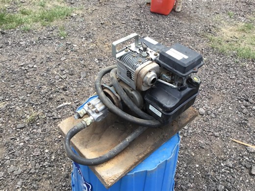 Briggs & Stratton 5 HP Gas Engine W/Hydraulic Pump | Agriculture