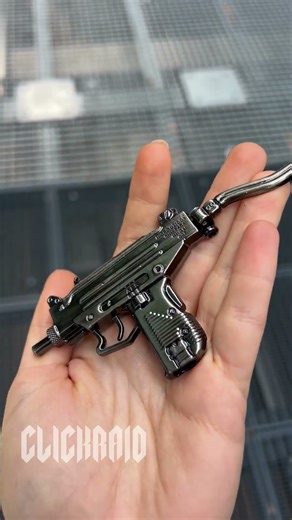 UZI Detachable Keychain - Realistic Mini Guns That Look and Feel 100% Real