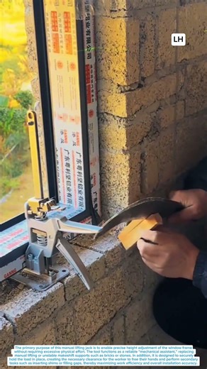 Installing Aluminum Door Frames Using Manual Jacks