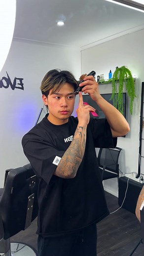 Work Flow 🍃 - Use Code “Evolve10” For 10% 👇 www.ttmoonsyd.com - #dayinlife #barber #melbourne #fyp