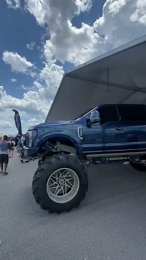 Whistlin diesels truck gets rebuilt !!!