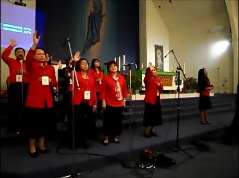 Espiritung Banal (Come Holy Spirit Fall on Me Now) Lyrics