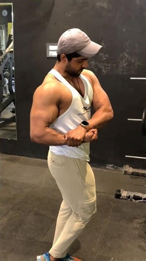 Chest Day Finisher 🚀 Insane Upper Chest Pump #songlyrics