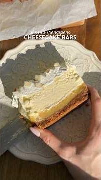 almond frangipane cheesecake bars ✨🤎 #recipe #almondcroissant #cheesecake #dessert #baking #almond