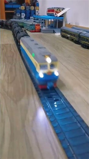 RC train WOW super fast high 🔥speed test- detail! l remote control train #ytshorts #rccars