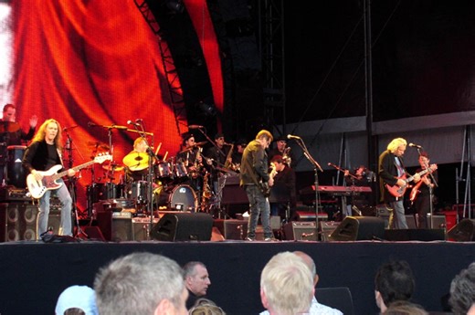 Eagles-Doolin-Dalton/Desperado (Live at Buffalo,NY,July 18 2015)