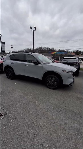 🚨 New Color Alert: Check out this new color on the Mazda CX-5: Aero Gray Metallic 🤩 #mazdacx5