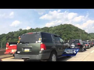 Raw video: Squirrel Hill Tunnel crash causes Parkway East backups