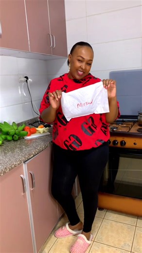 Sharing Food and Good Vibes