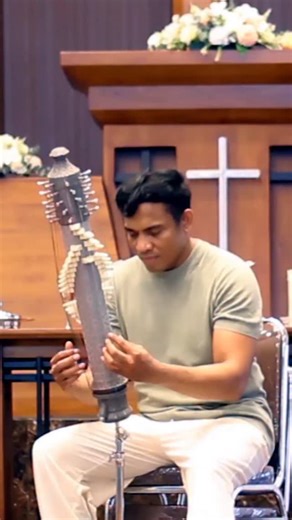 Introducing the First 3D-Crafted Tube Harp in the World! 🌍🎶** Hi, I’m Natalino Mella, and I’m excited to share something truly special with you, the world’s first 3D crafted tube harp, designed with innovation, passion, and purpose. To celebrate this moment, I’m performing "Ku Siapkan Hatiku Tuhan", a beautiful Indonesian gospel song. Let the music speak for the soul. 🇮🇩🎵✨ #3DHarp #TubeHarp #IndonesiaHarp #NatalinoMella #HarpInnovation | Natalino Mella - Sasando