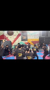 Workshop action behind the scene 🎬 โรงงานผลิตฉากแอ็คชั่นของเมืองไทยชื่นชอบกดไลค์กดแชร์ฝากกดติดตามกันกว่าจะเป็นหนังกว่า จะเป็นสตันแมน #actiondirector #Jaika production #Jaikastunts team, Thailand #Jaika stunts #Stunt | Jaika Stunts