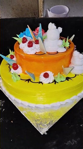 pineapple cake#simple#design cake#design like and share and subscribe to my channel ✨