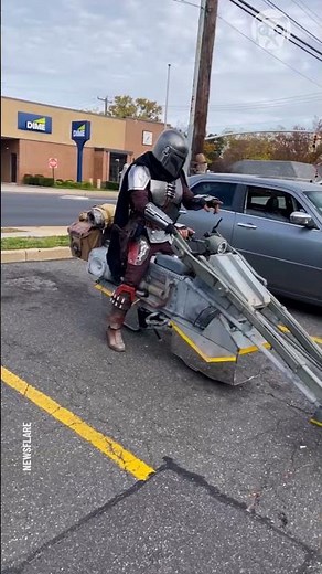 Epic Mandalorian full cosplay