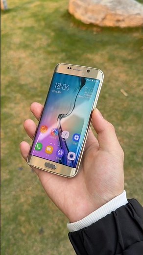 Samsung S6 Edge: The Revolutionary World's First Dual-Curved Phone!"