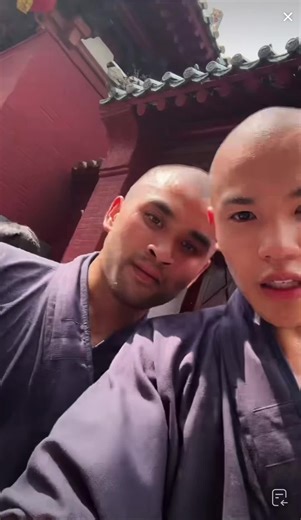 Shaolin Fan នៅលើ TikTok