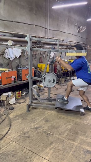 Perfect Squat Machine | Don’t Skip your Leg Day Large, angled heavy-duty footplate for added stability. Shoulder pads maintain parallel position to floor throughout full range of motion. Ideal for squats, calf work and reverse lunges. Adjustable starting position allows user to set pad height for squats or standing calf raises. #BodyBuilding #gymequipment #legsworkout #squats | Gym Equipment Manufacturer ! Syndicate Gym Industries