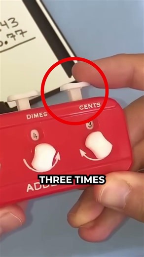 This Is How a MECHANICAL Calculator Works 🤯(@toondesk)