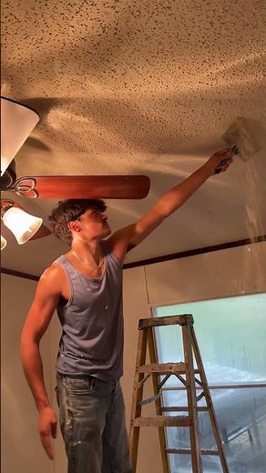 Scraping popcorn ceiling #construction #diy #texture