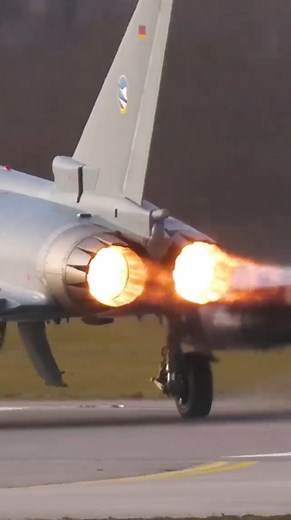 Eurofighter Afterburner Takeoff The Eurojet EJ200 is a military low-bypass turbofan used as the powerplant of the Eurofighter Typhoon. The engine is largely based on the Rolls-Royce XG-40 technology demonstrator, which was developed in the 1980s. The EJ200 is smaller and simpler in layout than its contemporaries, but still delivers an unprecedented power-to-weight ratio. It’s a collaborative engine that combines the expertise of Rolls-Royce, MTU, Avio and ITP, who formed in the late 1980s as EUR